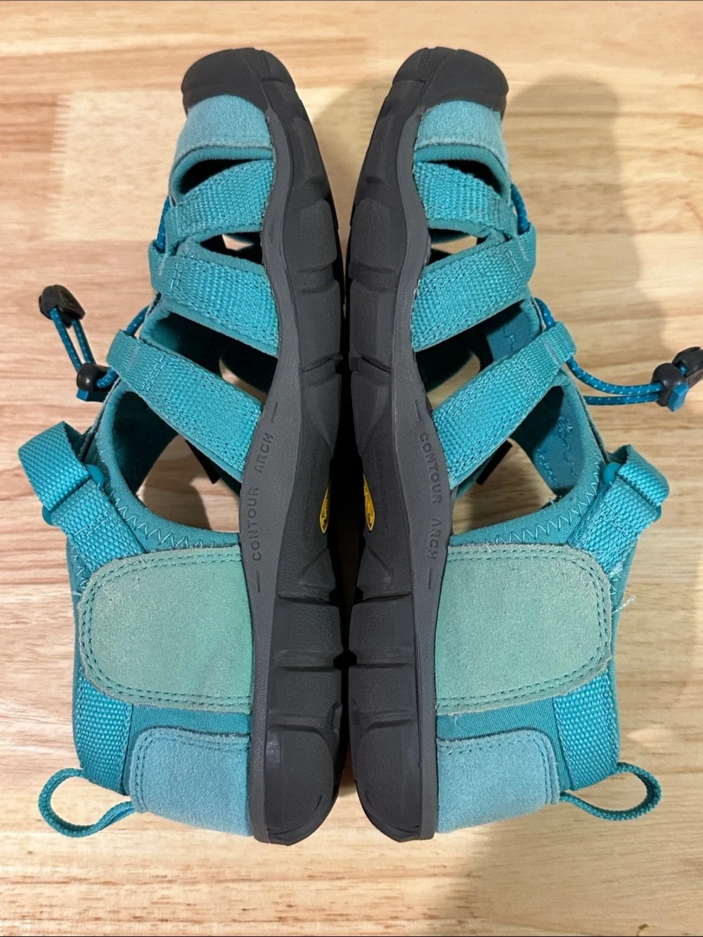 Keen Seacamp II CNX Teal Blue Washable Sport Sandals Big Kids Size 4